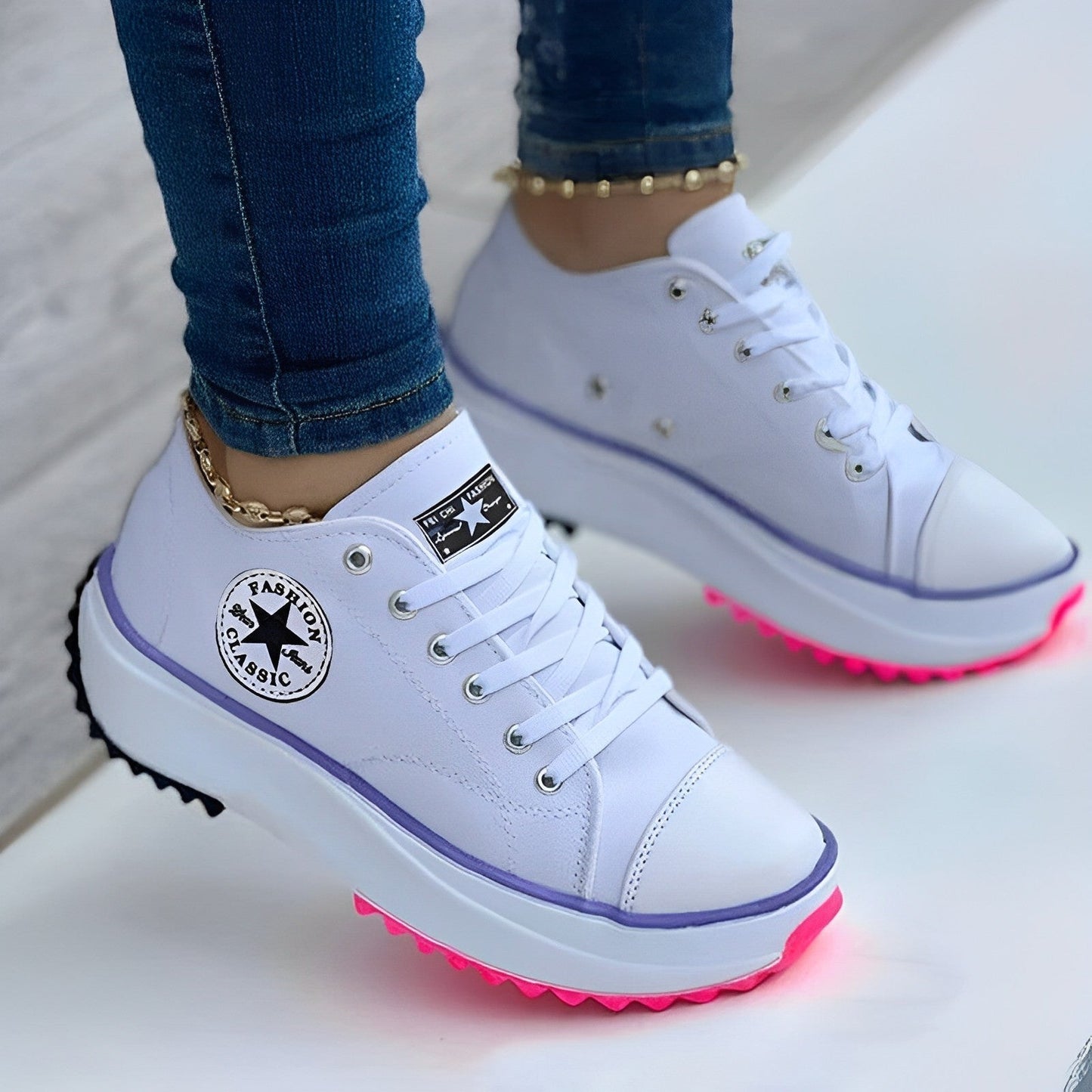 Darcy | Lace-Up trainers