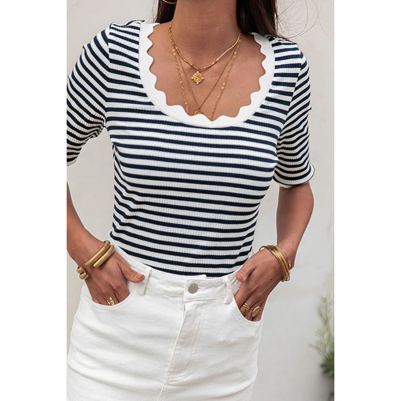 MOOV - Nautical Scalloped Trim Knit Top